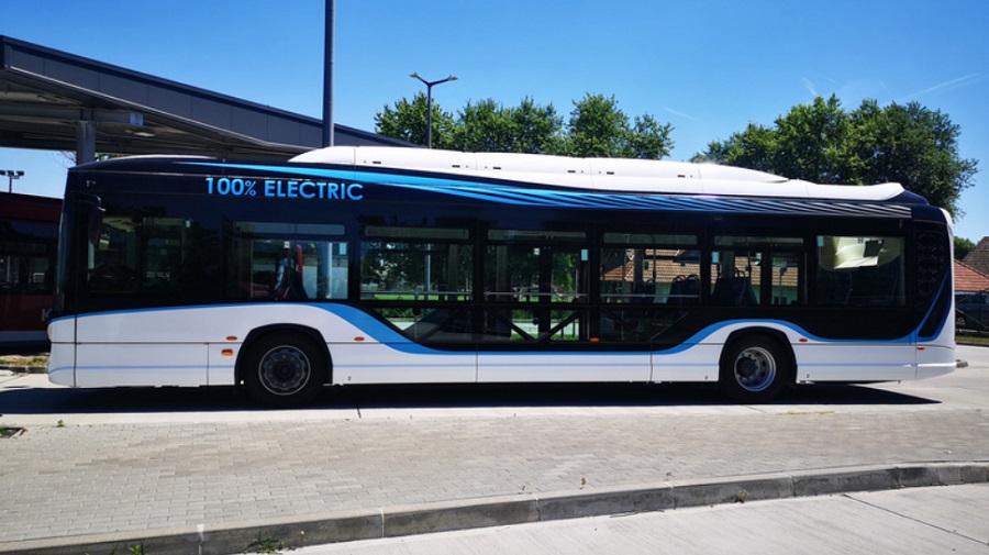 Új elektromos busz közlekedik Kaposváron