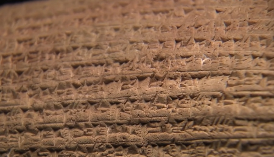 Mesterséges intelligencia fordított le 5 ezer éves kőtáblákat
