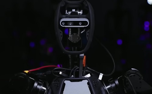 Főként időseknek segíthetnek a bámulatos kínai humanoid robotok