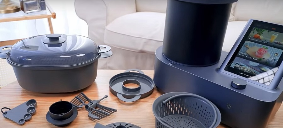 A legújabb intelligens eszközök közé sorolható a konyhai robot
