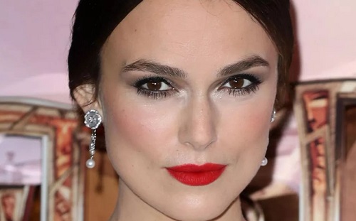 Keira Knightley fél, hogy az arcát is ellopja az MI