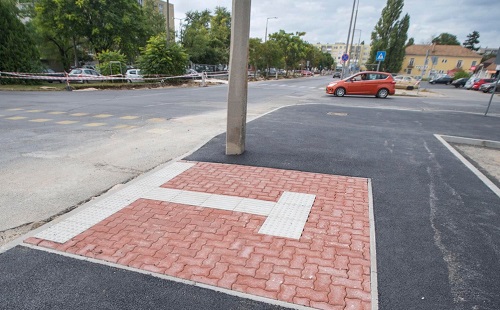 Jól halad a kórház előtti útfejlesztés Tatabányán 