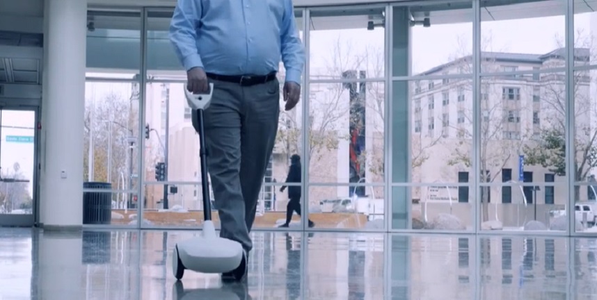 Társat is jelent a mindennapokban a robotizált járássegítő