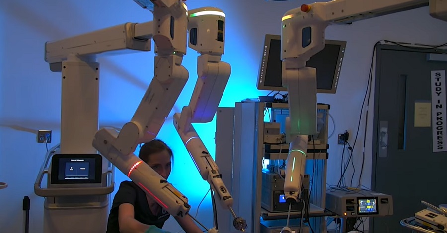 Élő tesztelés - Mérföldkőhöz ért a Luna sebészeti robotrendszer