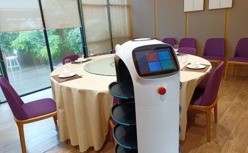 Jelentős a vendéglátás digitalizációja a mesterséges intelligencia miatt