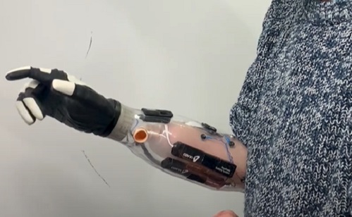 Videóval - Új technológiai határokat feszeget a futurisztikus robotkéz
