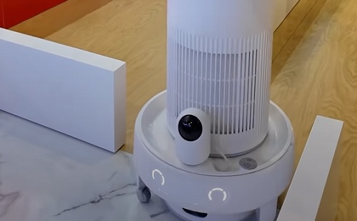 Mesterséges intelligencia - Takarít, levegőt tisztít, ételt hoz: itt a mindenre figyelő háztartási robot