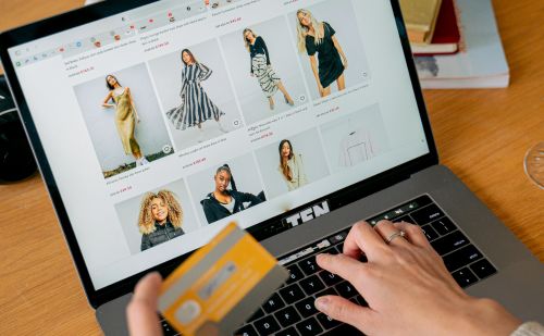 A mesterséges intelligencia újraírja a kkv-marketinget