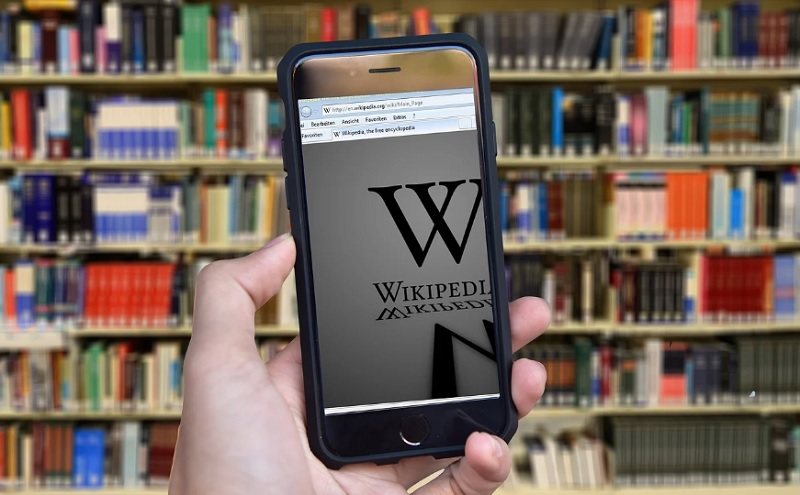 A Wikipédia jelentőségét is aláássa a mesterséges intelligencia?