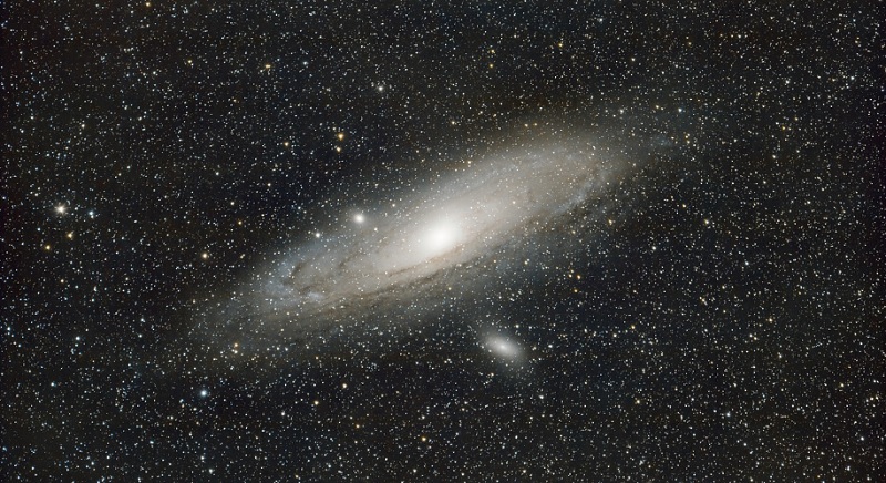 Napenergi&aacute;val műk&ouml;dtetn&eacute; a Meta az adatk&ouml;zpontjait