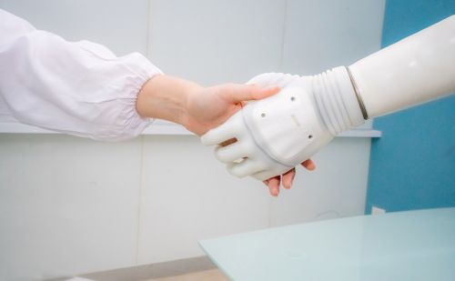 Európában a fiatalok kétharmada már generatív mesterséges intelligenciát használ