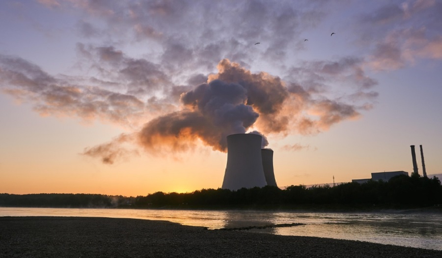 Sokba ker&uuml;l a mesters&eacute;ges intelligencia: a Meta h&aacute;rom atomerőmű-c&eacute;ggel szerződ&ouml;tt